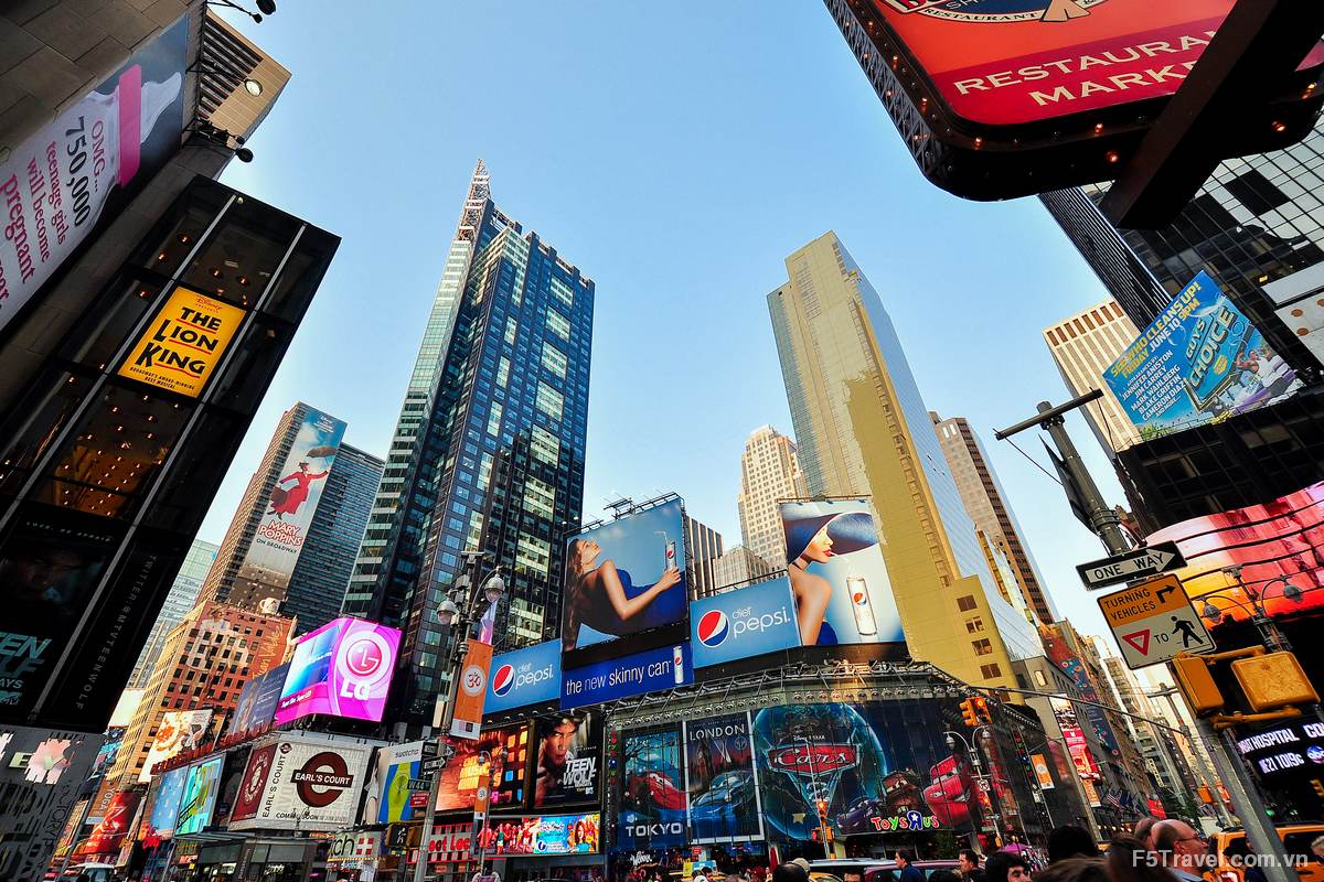 Two Hour Walking Tour of Manhattan