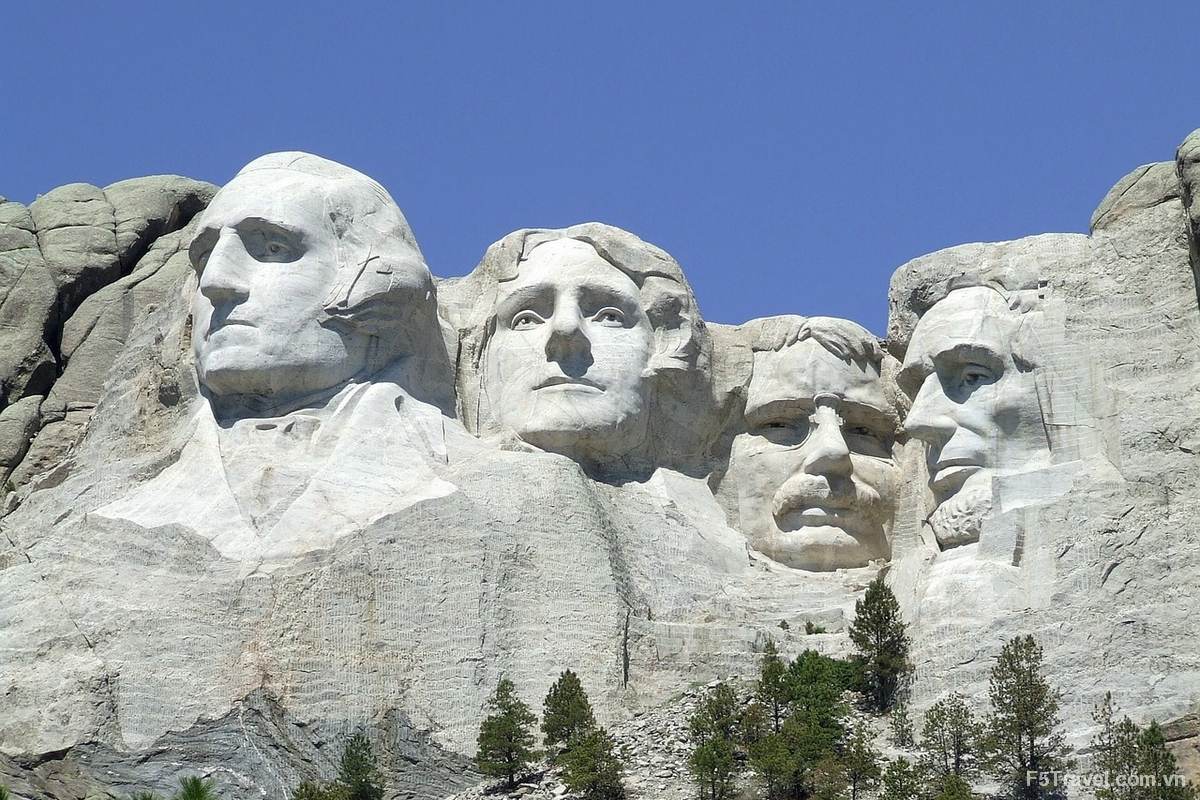 Two Hour Walking Tour of Manhattan